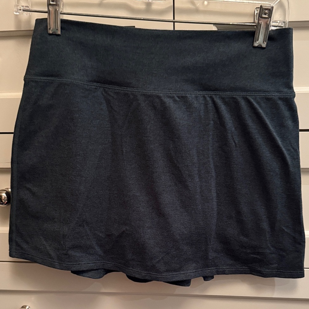 Vuori Dark Green Skirt